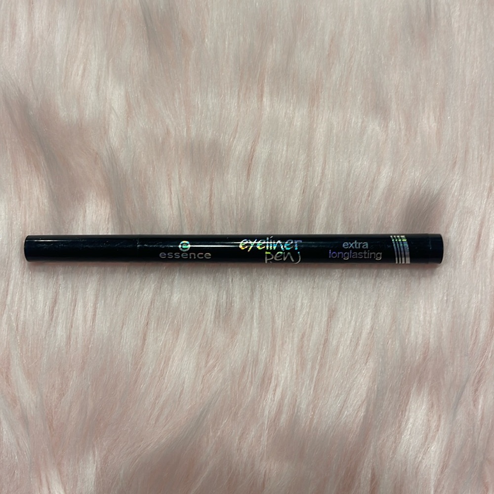 Essence eyeliner pen